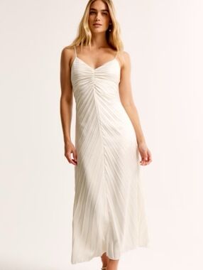 Abercrombie & Fitch Ivory Pleated Slip Maxi Dress